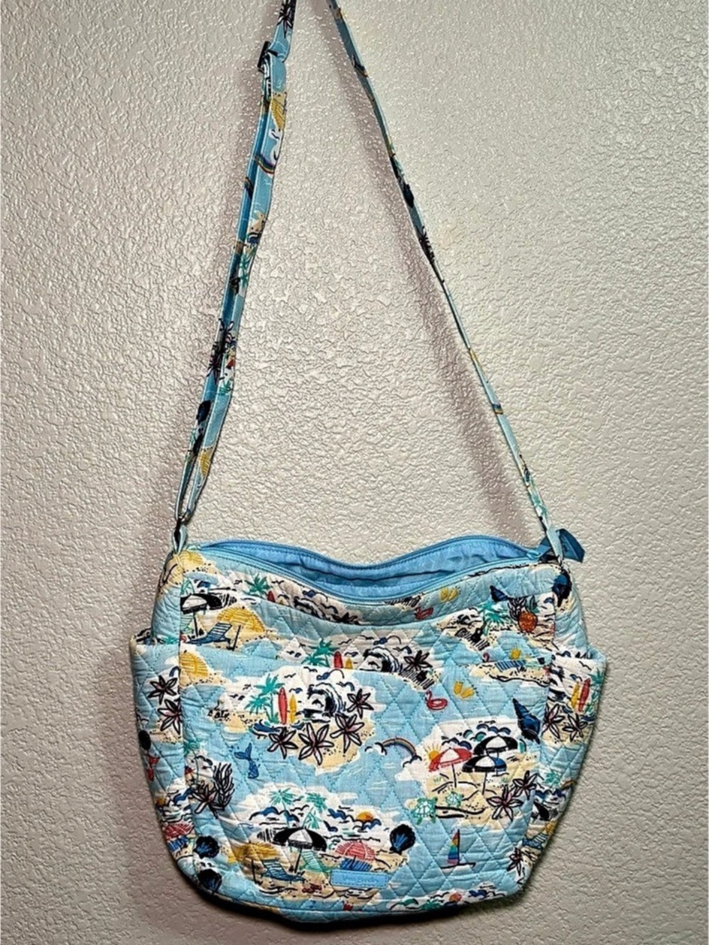 🏝️ Vera Bradley Beach Themed Print Shoulder Crossbody Bag